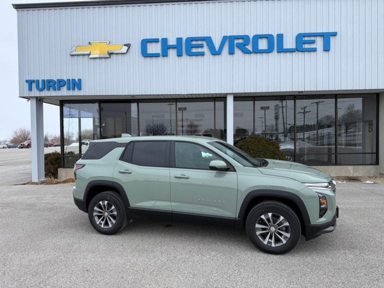 2026 Chevrolet Equinox LT's photo