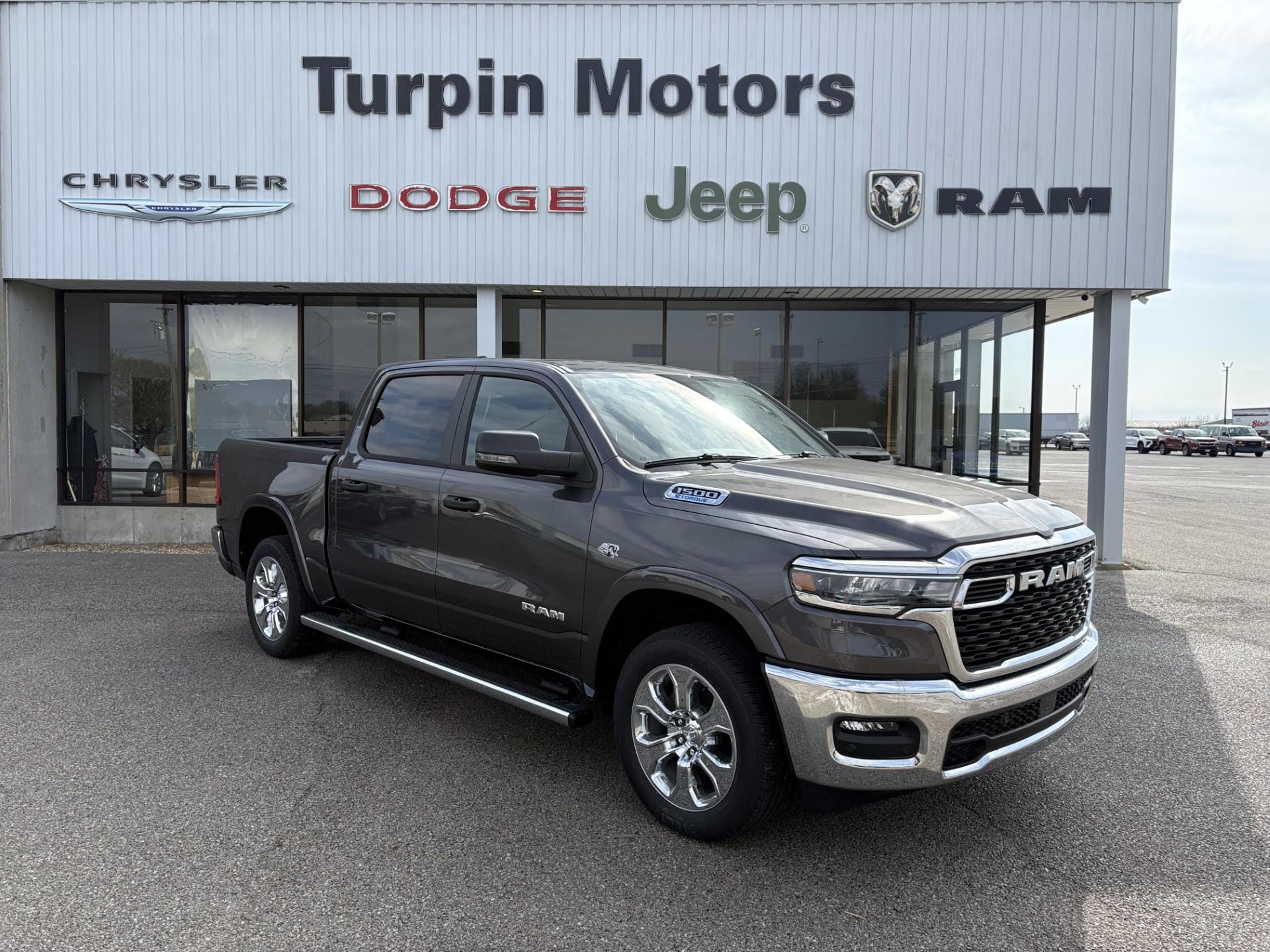 2026 RAM 1500 Big Horn/Lone Star 4x4 Crew Cab 5'7's photo
