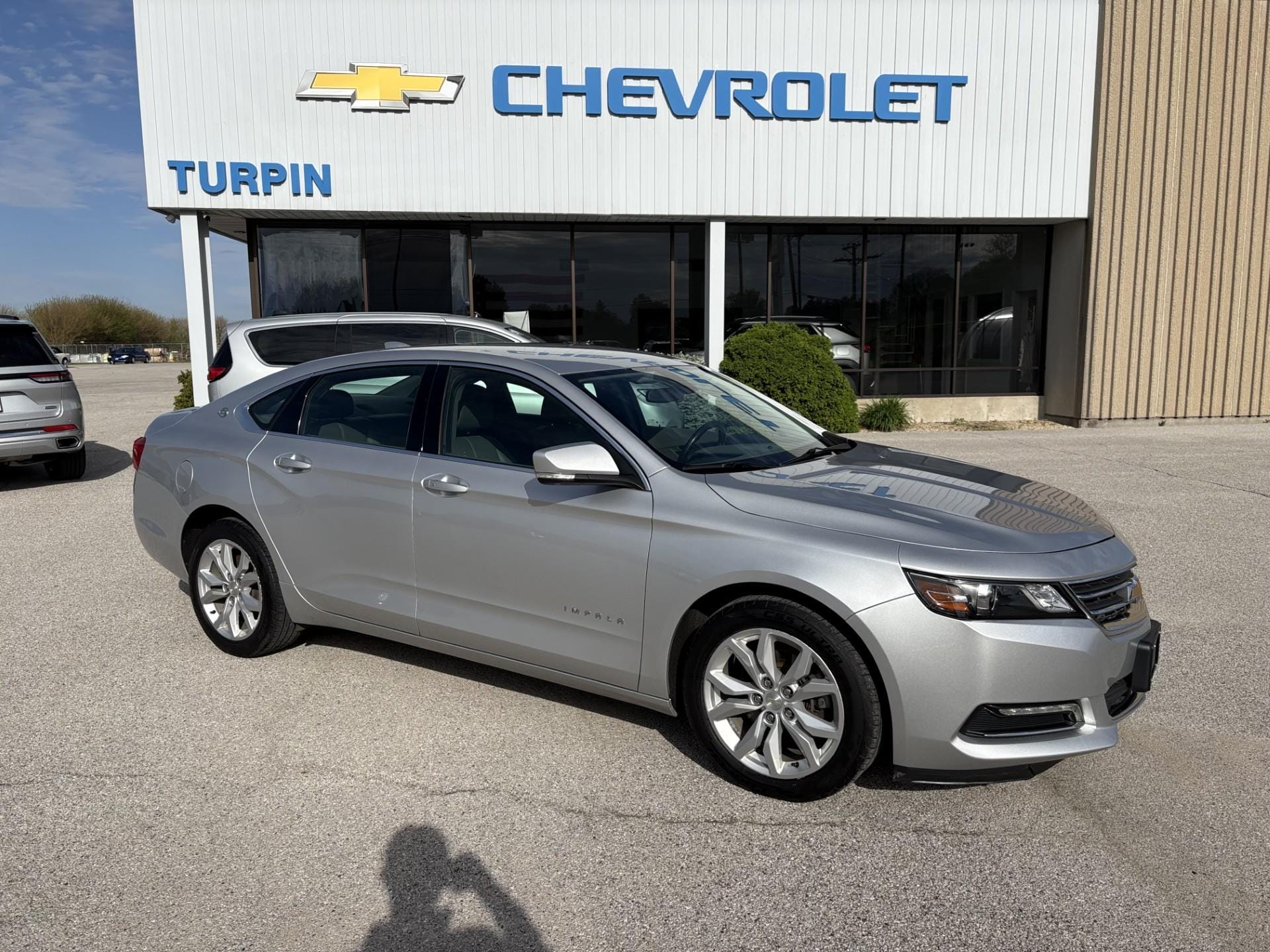 Used 2019 Chevrolet Impala 1LT with VIN 1G11Z5S31KU107531 for sale in Geneseo, IL
