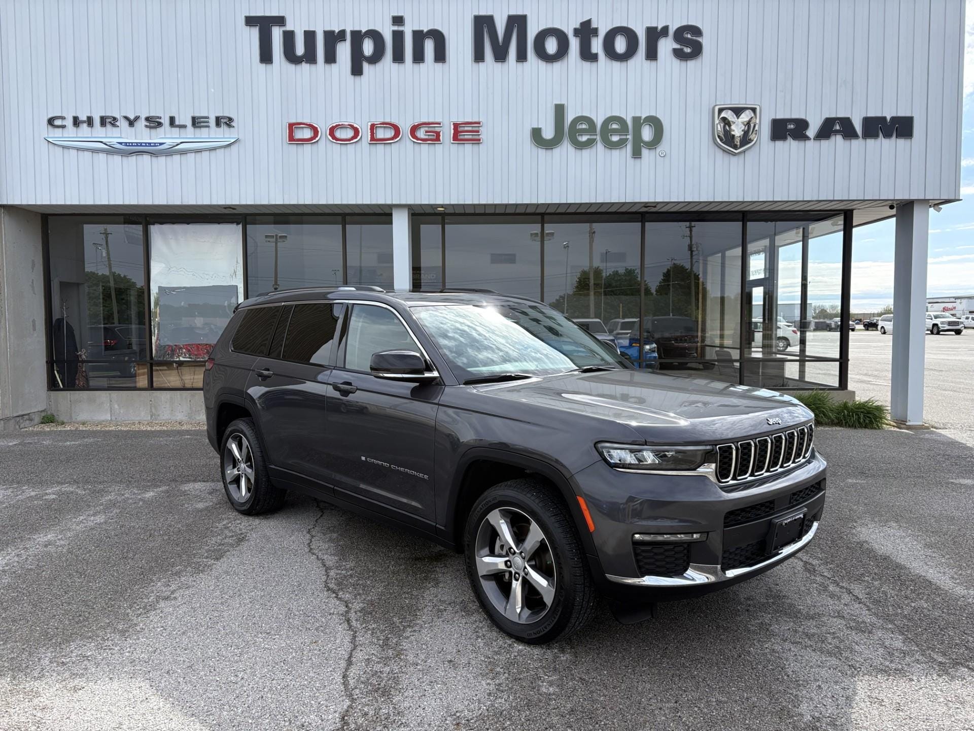 2021 Jeep Grand Cherokee L Limited's photo
