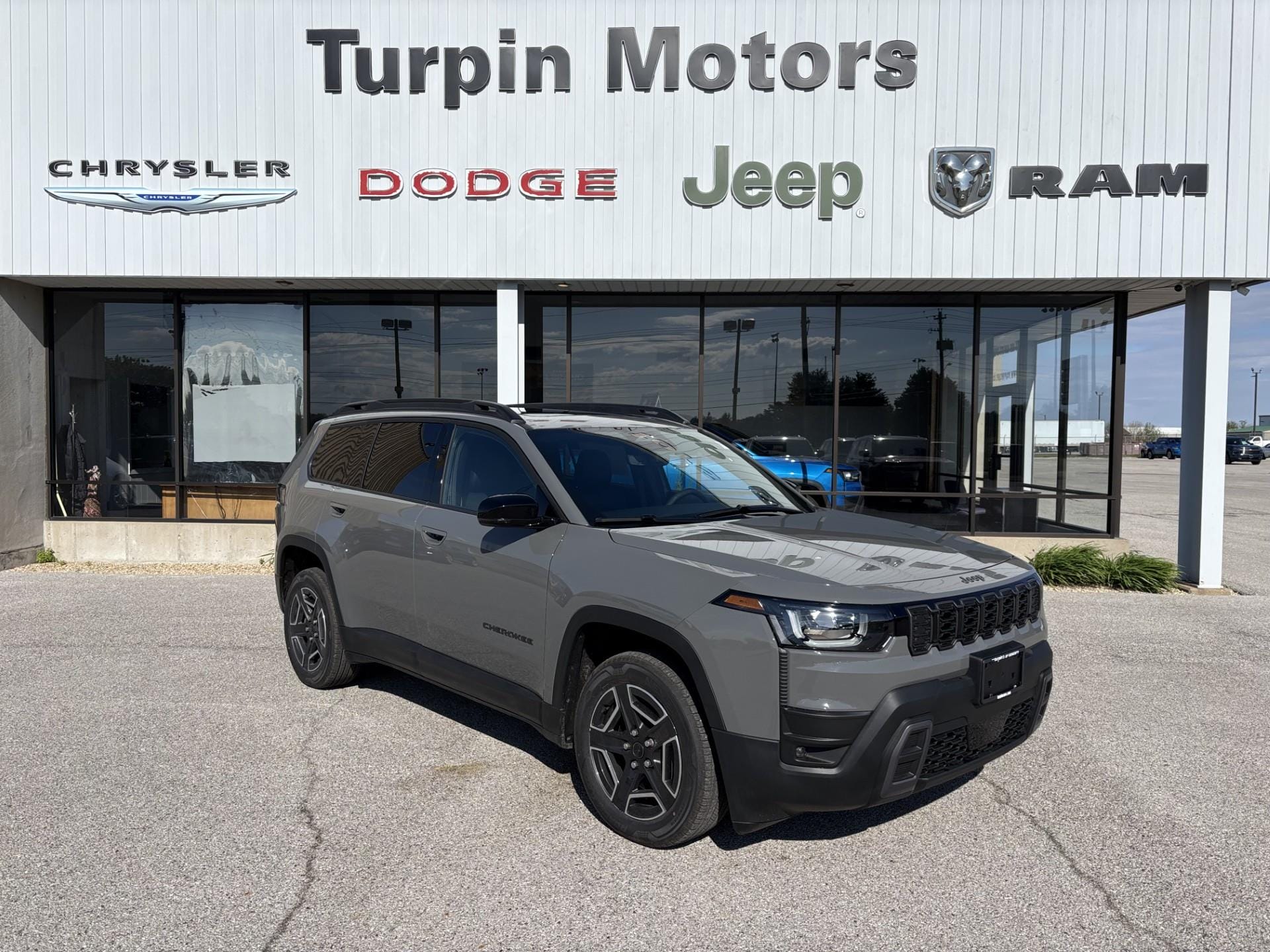 2026 Jeep Cherokee Limited HEV 4X4's photo