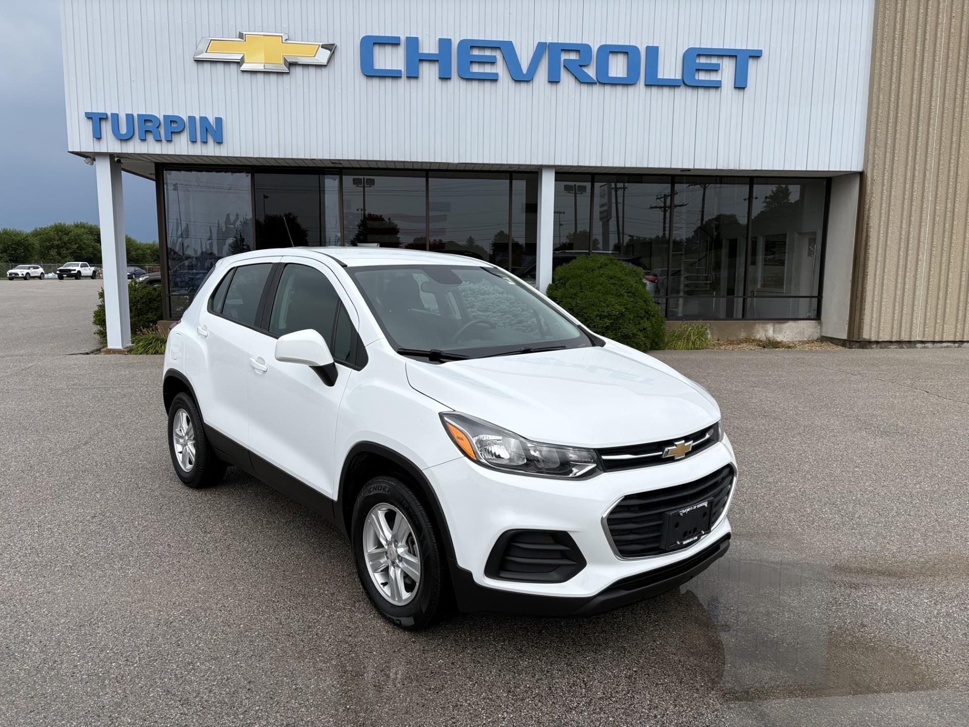 Used 2018 Chevrolet Trax LS with VIN KL7CJNSB3JB701706 for sale in Geneseo, IL
